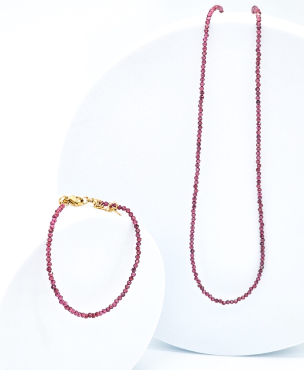 Bordo kolekcija: minimalistinis derinys Bordo kolekcija: minimalistinis derinys #205, VikVit rankų darbo papuošalai